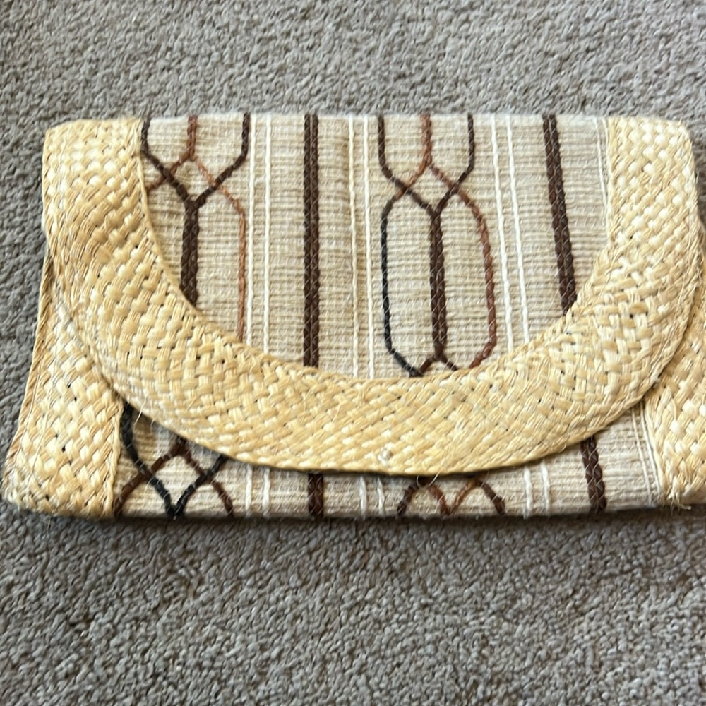 Vintage no name handbag / purse